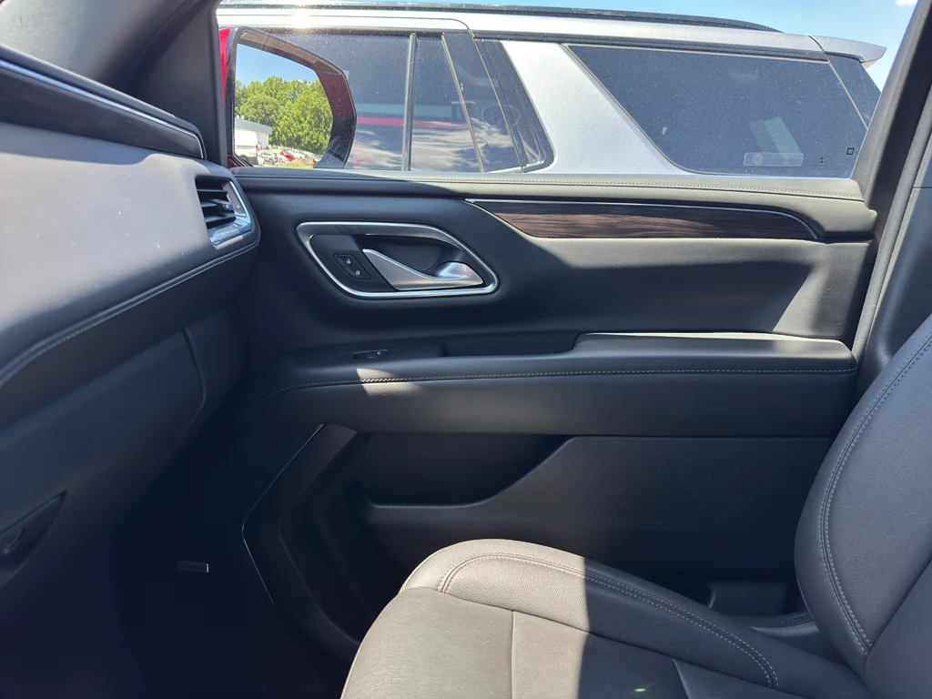 Used 2022 Cherry Red Tintcoat Chevrolet Z71 image 20