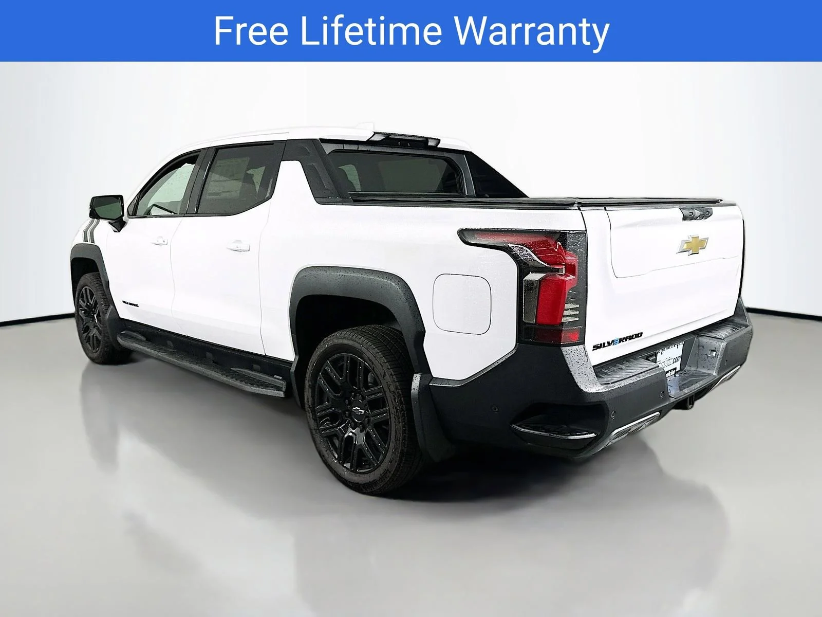 2026 Chevrolet Silverado EV LT - Photo 6