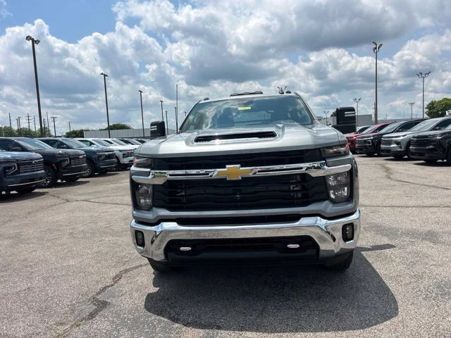 Used 2026 SELECT Chevrolet LT image 8