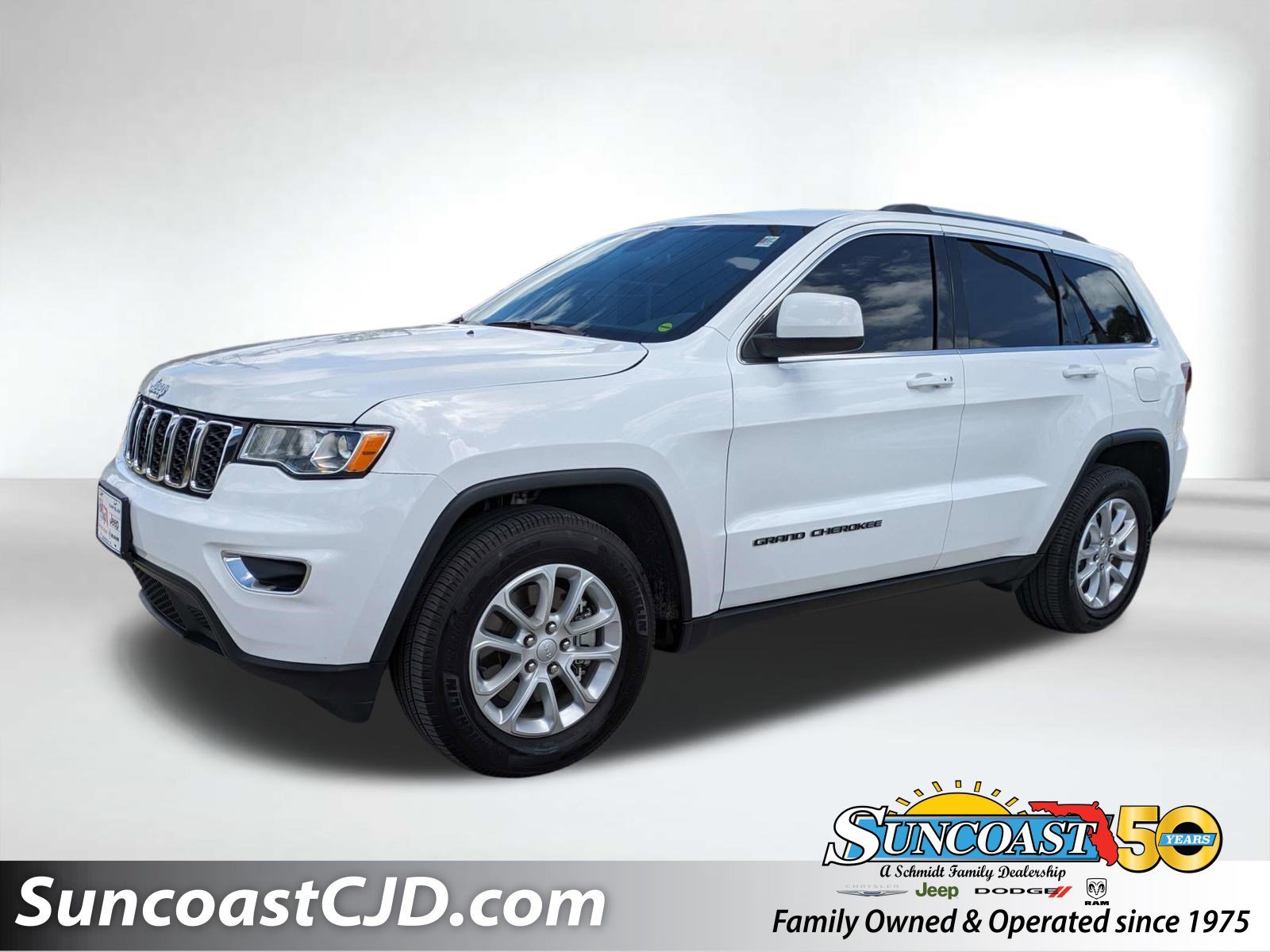 2021 Jeep Grand Cherokee Laredo E's photo