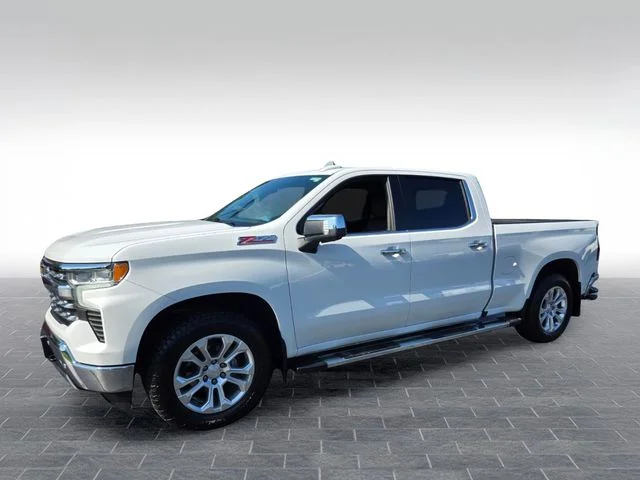 Used 2023 White Chevrolet LTZ image 3