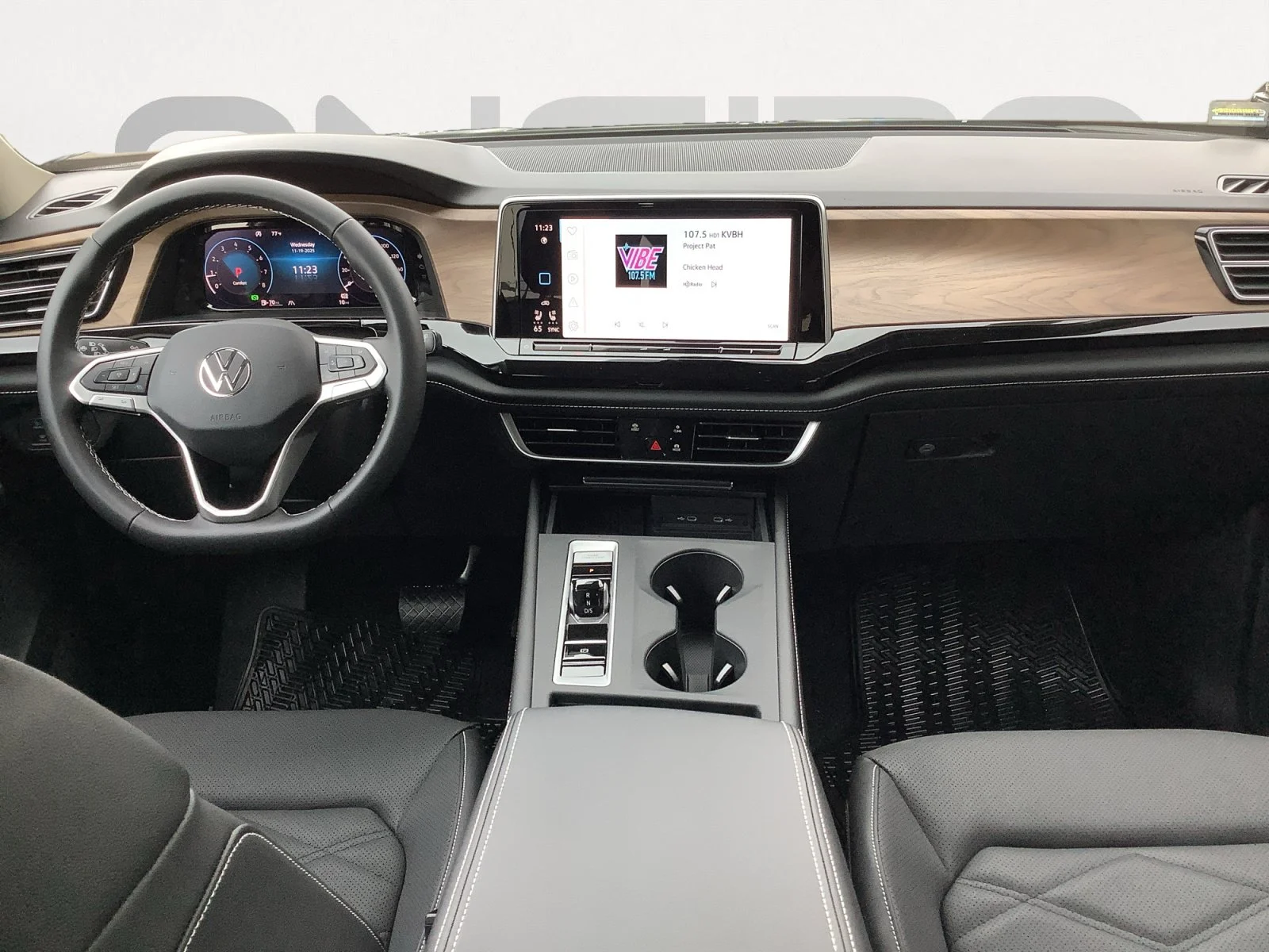 New 2026 OPAL WHITE Volkswagen 2.0T SE image 13