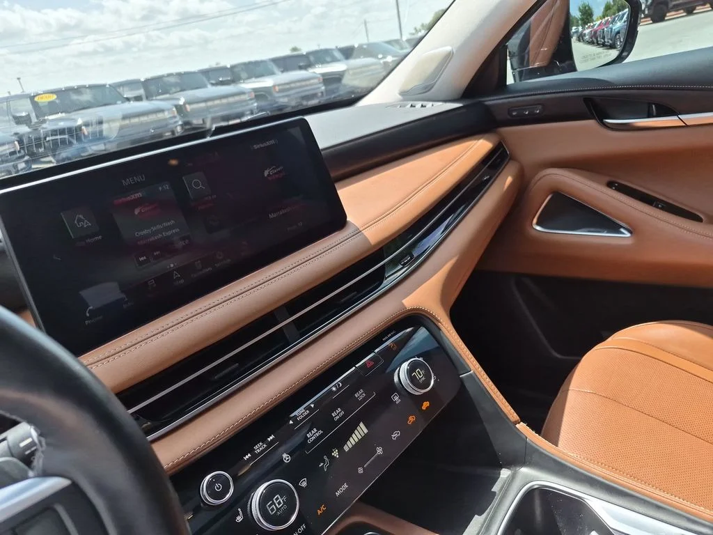 Used 2022 Blue INFINITI Sensory image 26