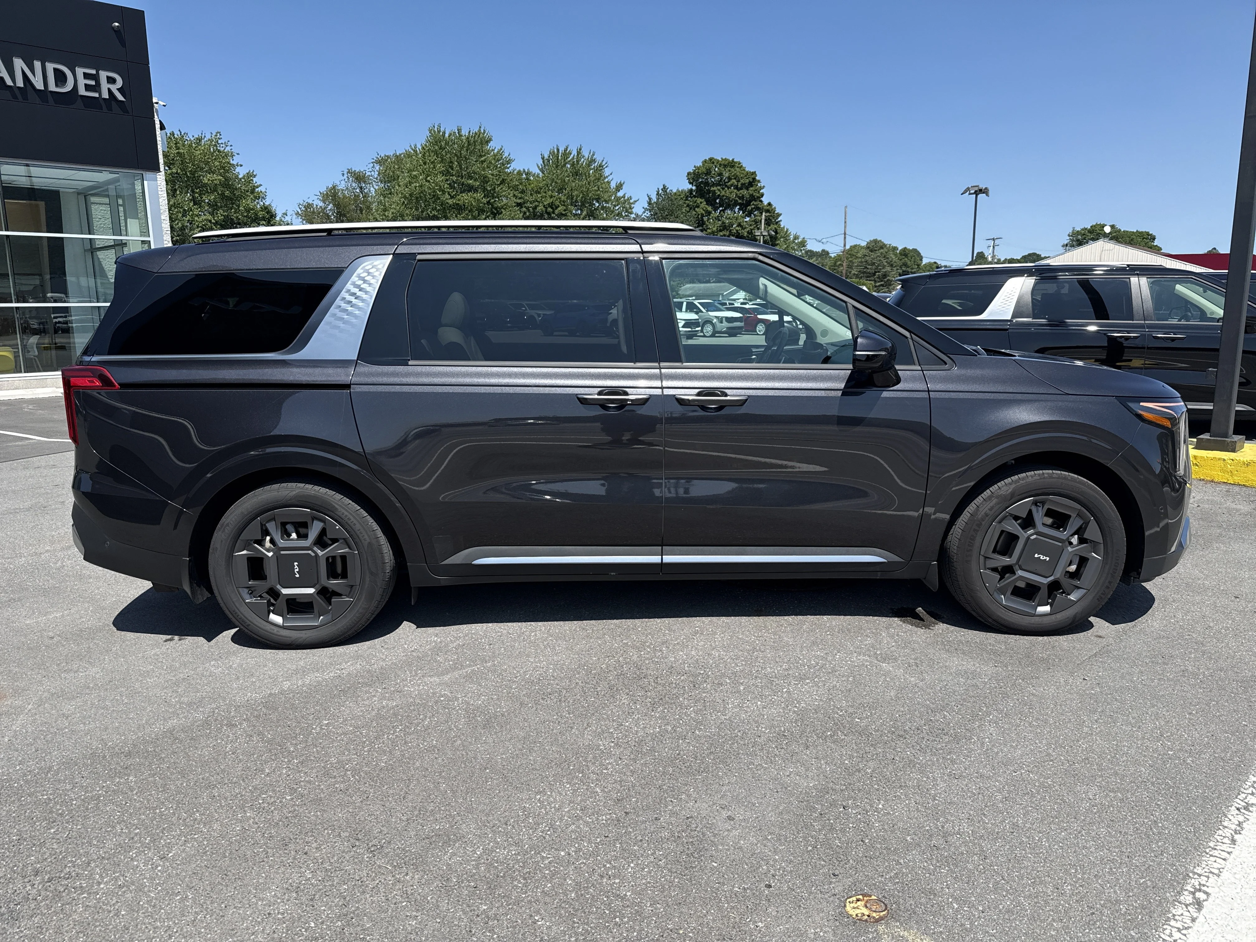 Used 2025 Panthera Metal Kia SX image 2