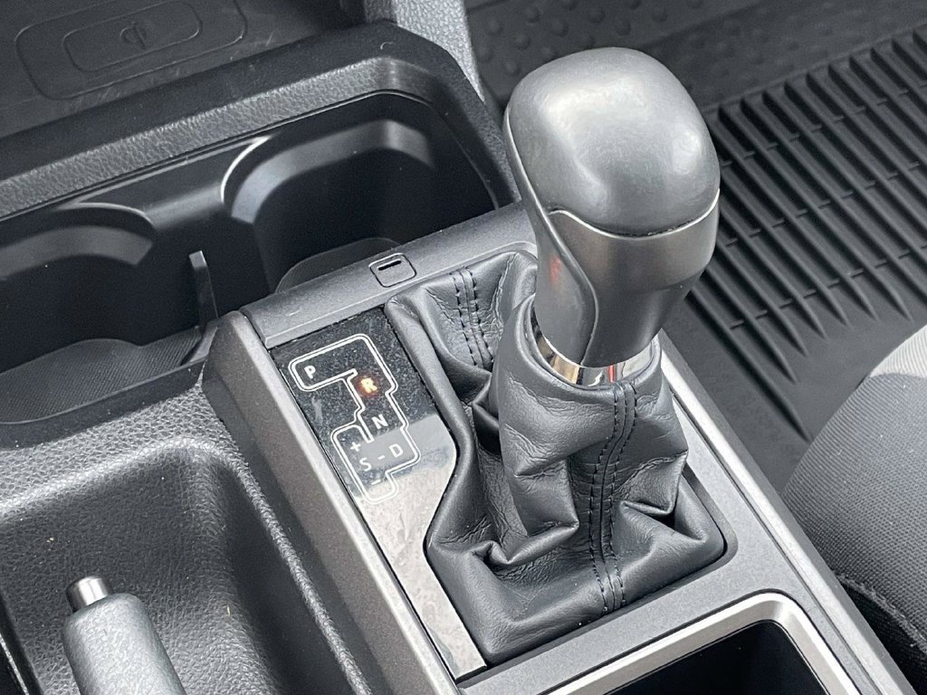 Used 2022 White Toyota TRD Off-Road image 29