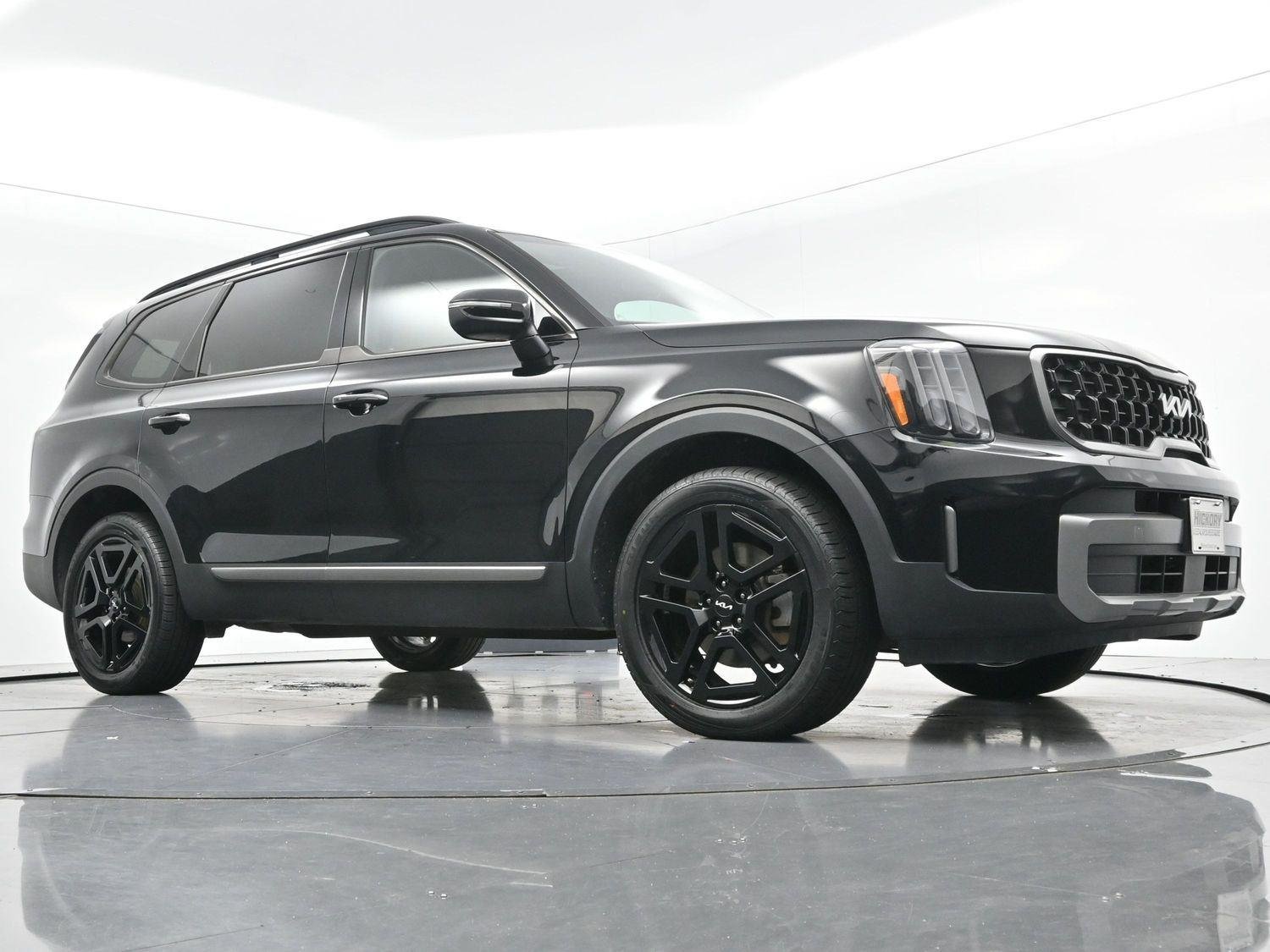 Used 2023 Ebony Black Kia EX X-Line image 43