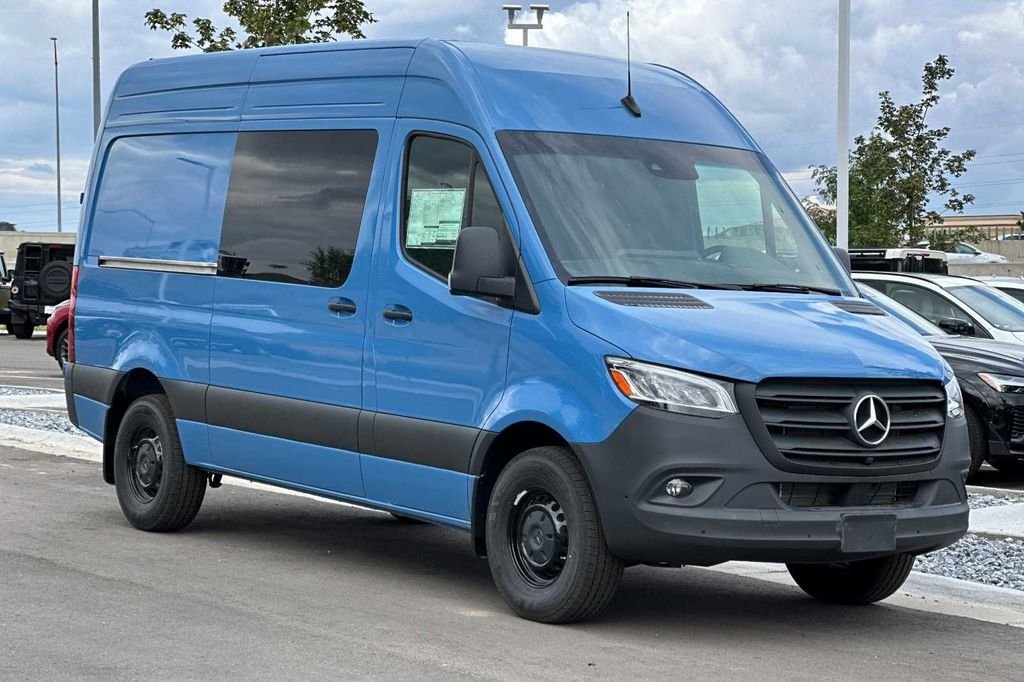 Used 2024 Blue Mercedes-Benz Cargo 144 WB image 7