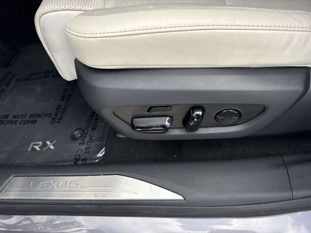 2023 Lexus RX 350 - Photo 12