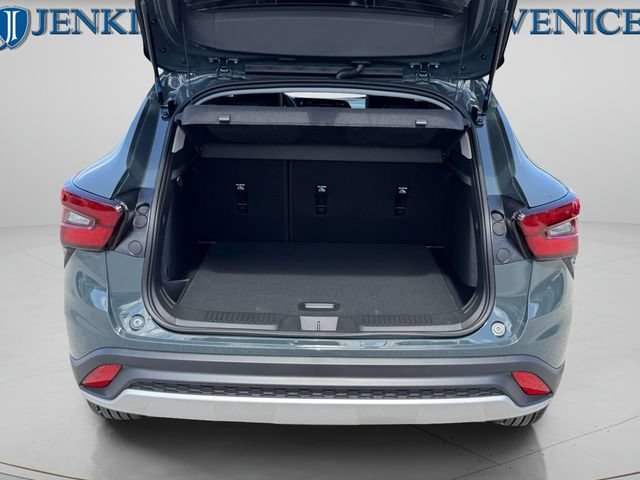 2026 Chevrolet Trax LT - Photo 17