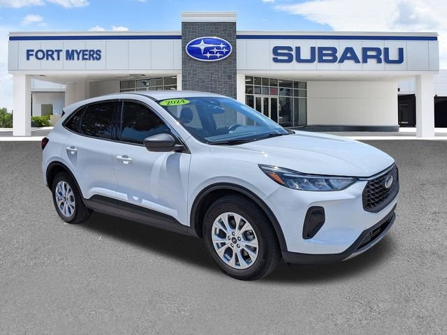 Used 2024 White Ford Active image 2