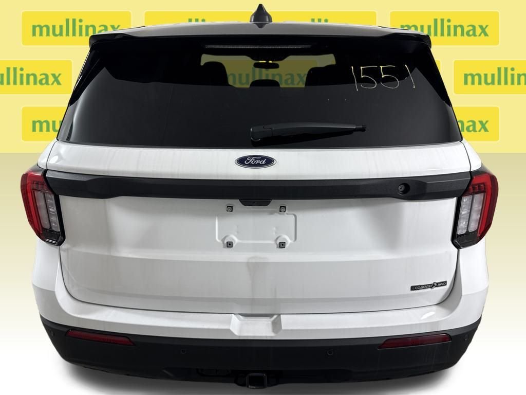 New 2025 White Ford Base image 14