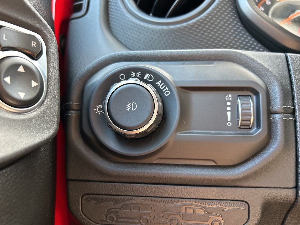 2024 Jeep Wrangler 4-Door Rubicon - Photo 21