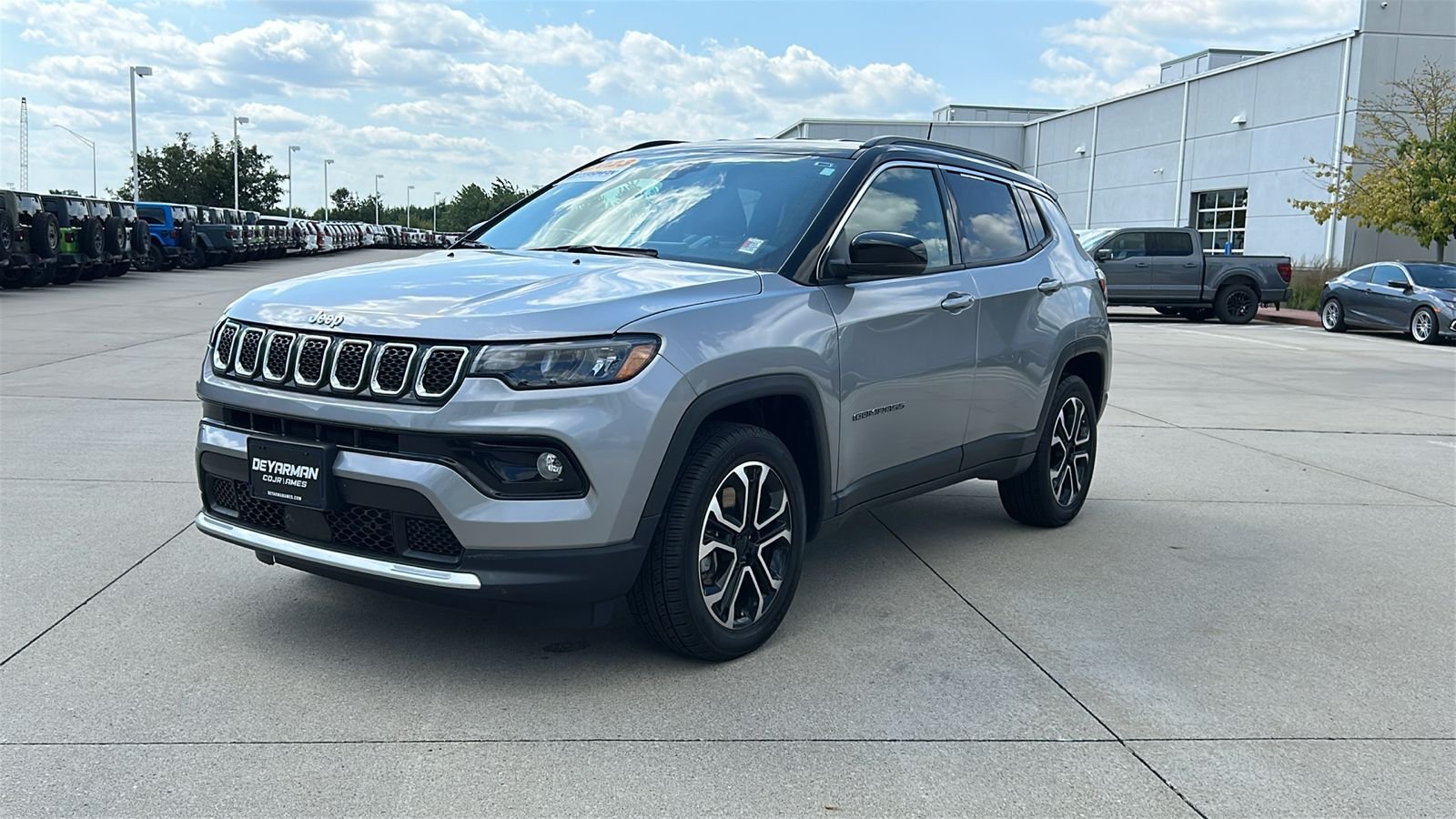 Certified Used 2023 Silver Jeep Limited image 8