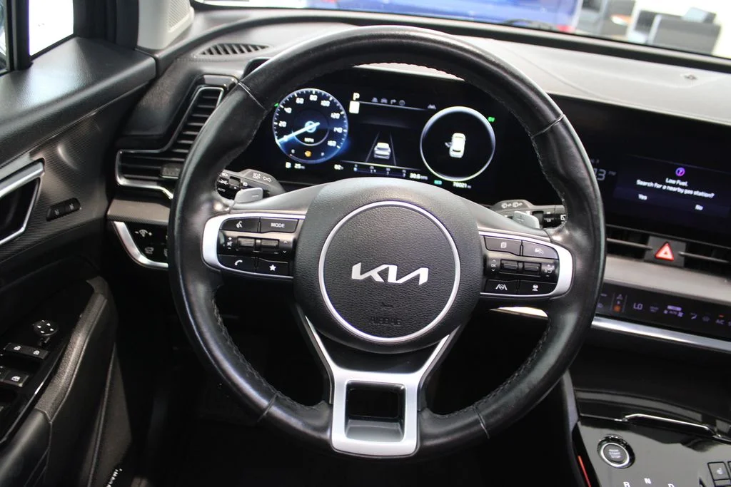 Used 2023 Blue Kia SX-Prestige image 22