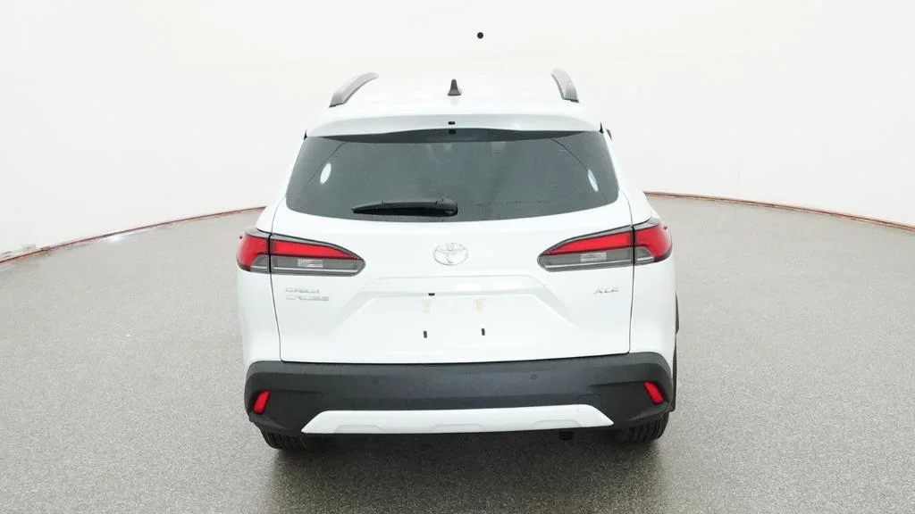 New 2026 Wind Chill Pearl Toyota XLE image 12