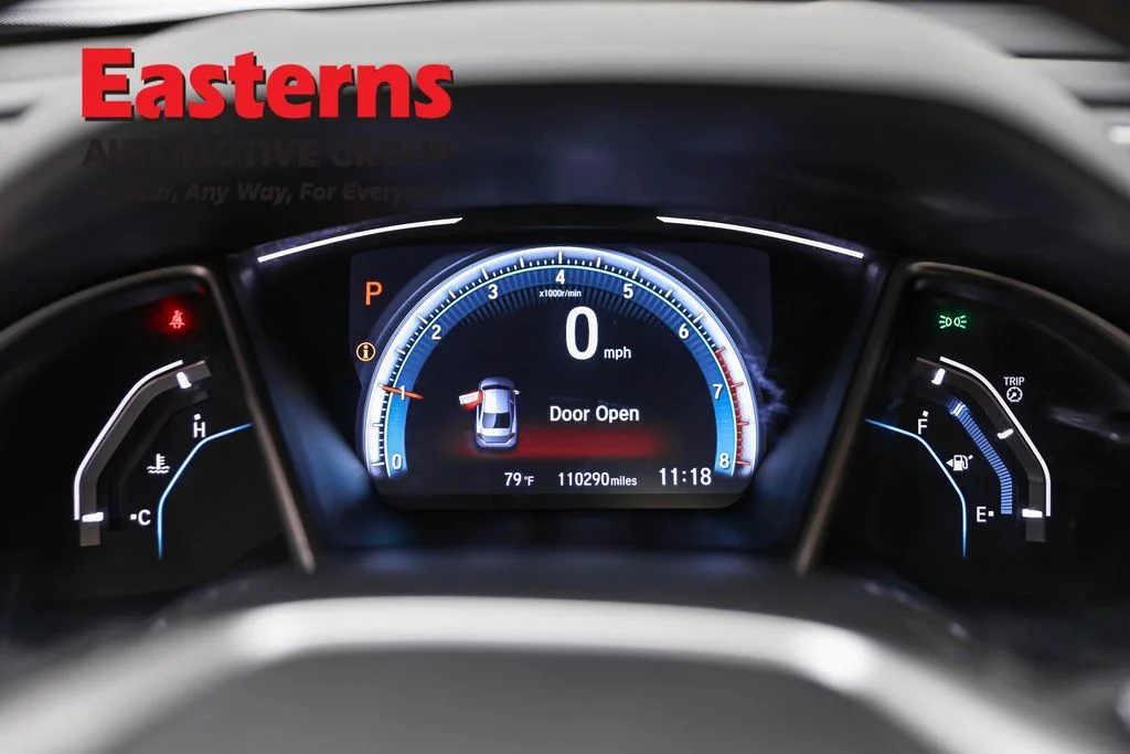 Used 2017 Black Honda Touring image 17