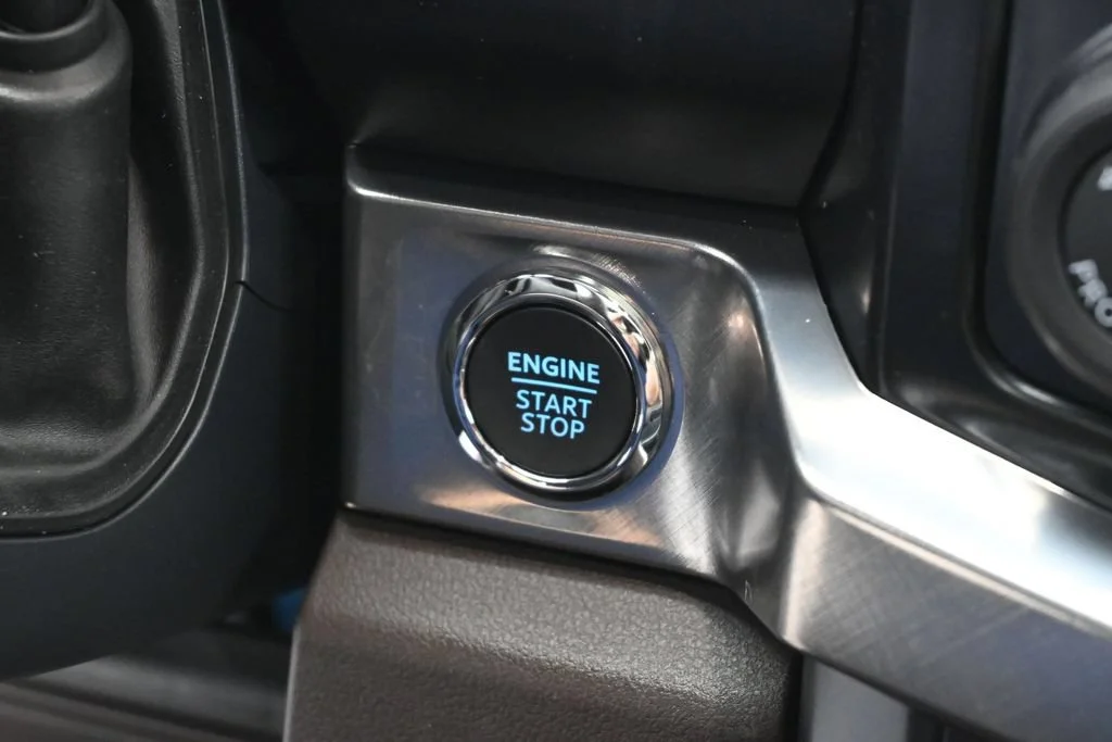 New 2027 Oxford White Ford King Ranch image 14