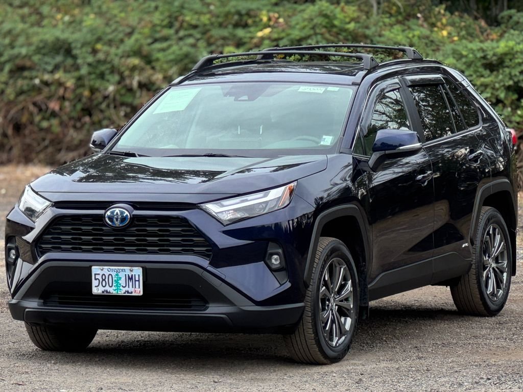 Used 2024 Blueprint Toyota XLE Premium image 2