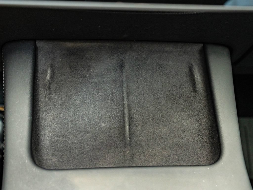 Used 2023 Black Tesla  image 31