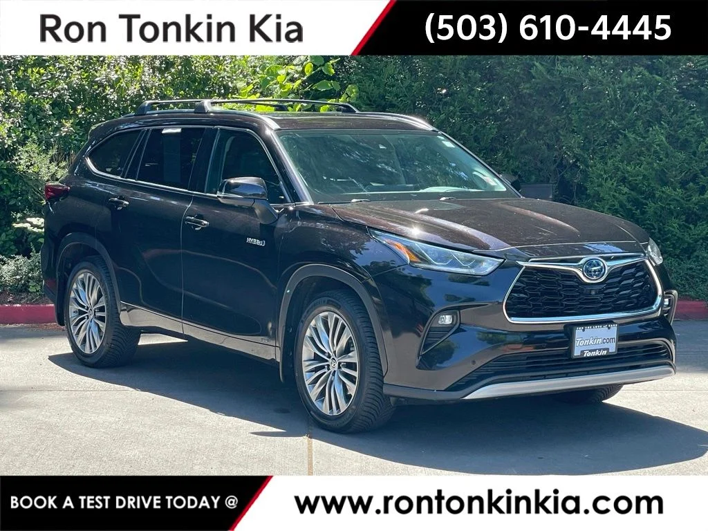Used 2020 Amber Toyota Platinum image 1