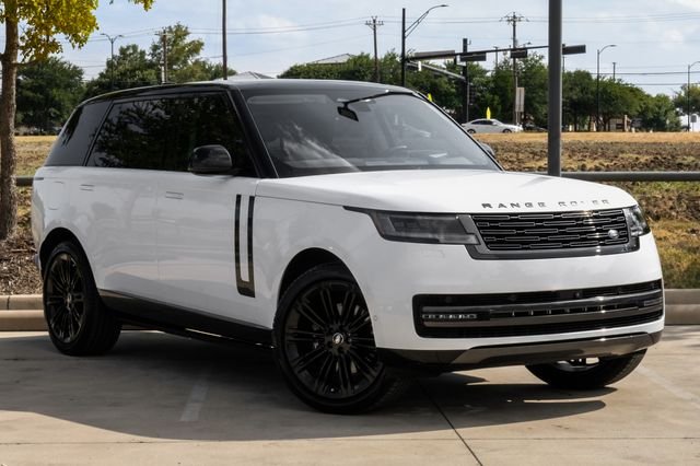 Certified Used 2024 White Land Rover SE image 8