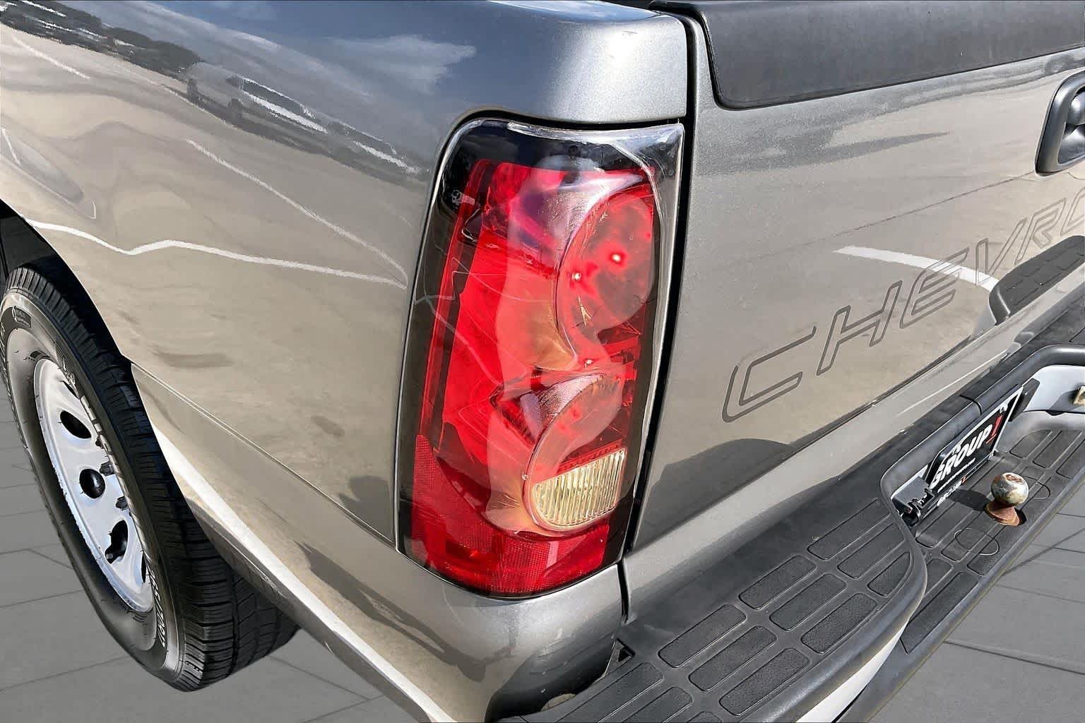 Used 2006 Graystone Metallic Chevrolet Work Truck image 24