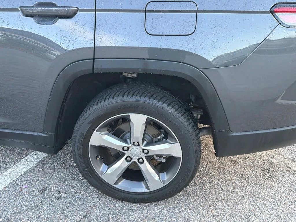 Used 2021 Gray Jeep Limited image 16