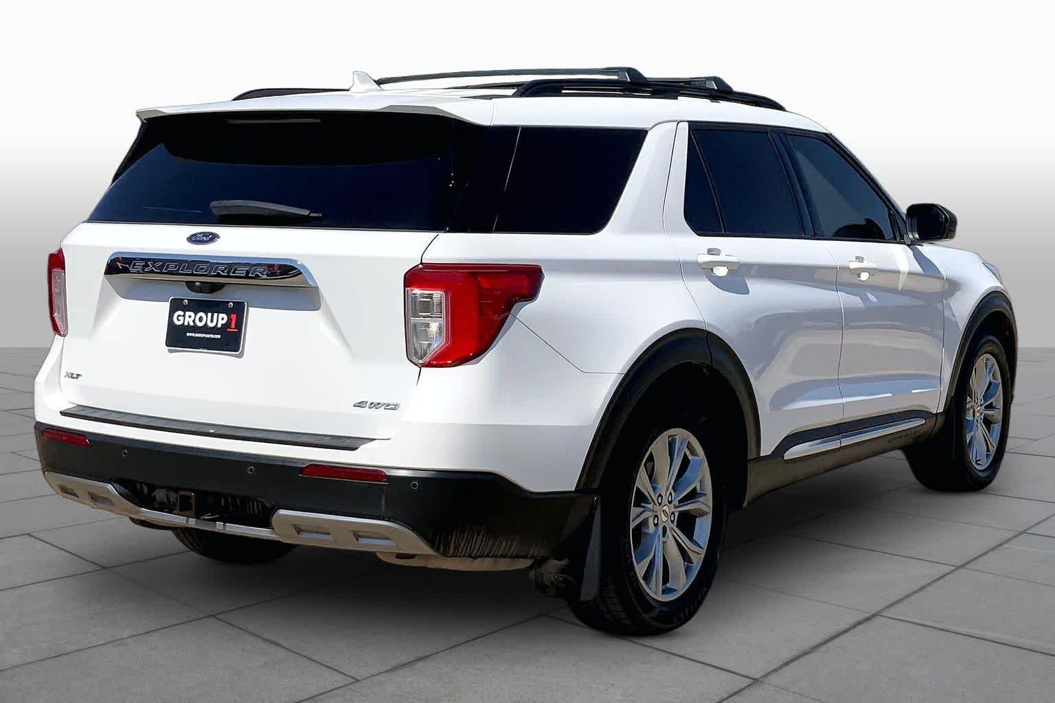 Used 2021 Star White Metallic Tri-Coat Ford XLT image 13