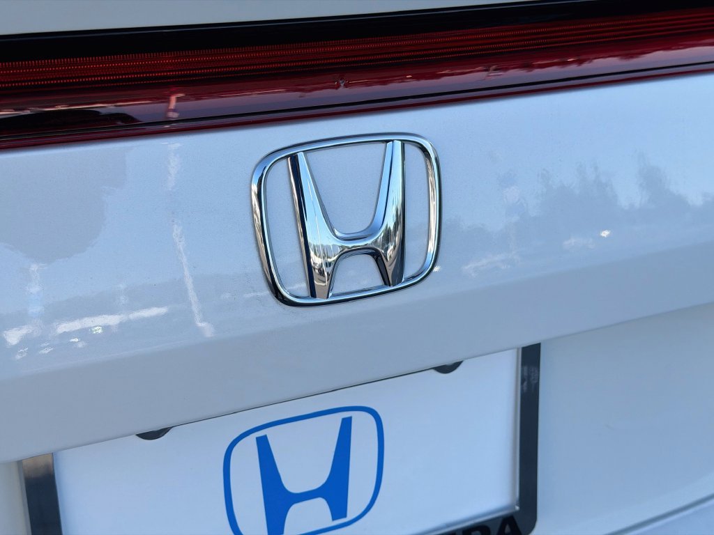 New 2026 Platinum White Pearl Honda Sport image 17