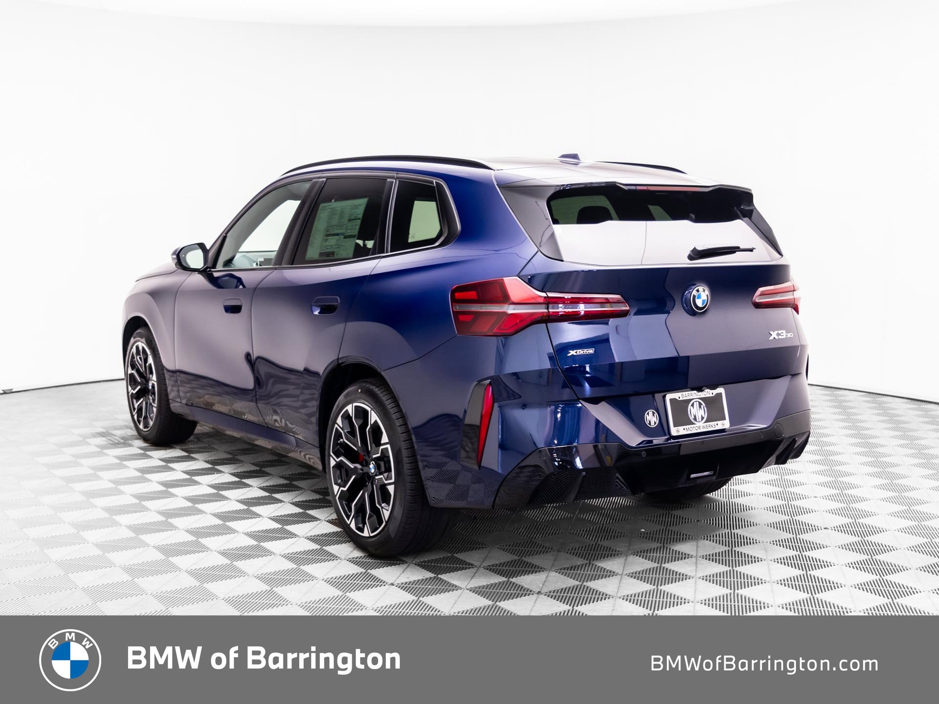 New 2026 Tanzanite Blue II Metallic BMW 30 xDrive image 3