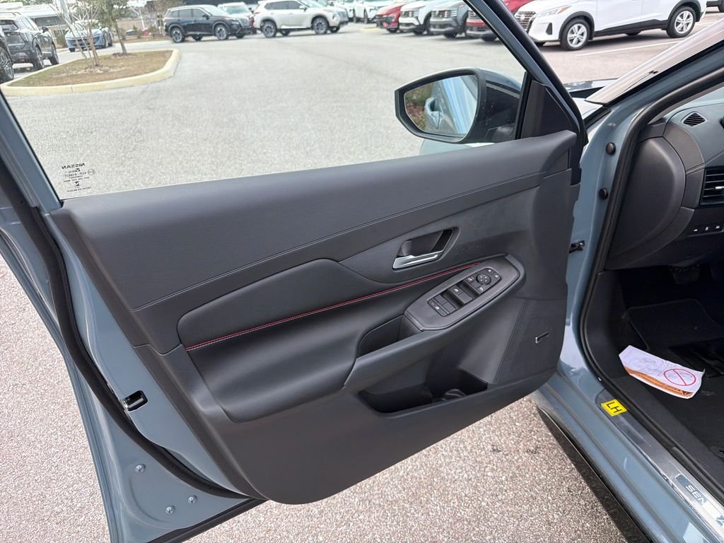 New 2026 Nissan Sentra SR 4D Sedan