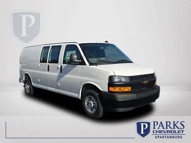 2025 Chevrolet Express Cargo