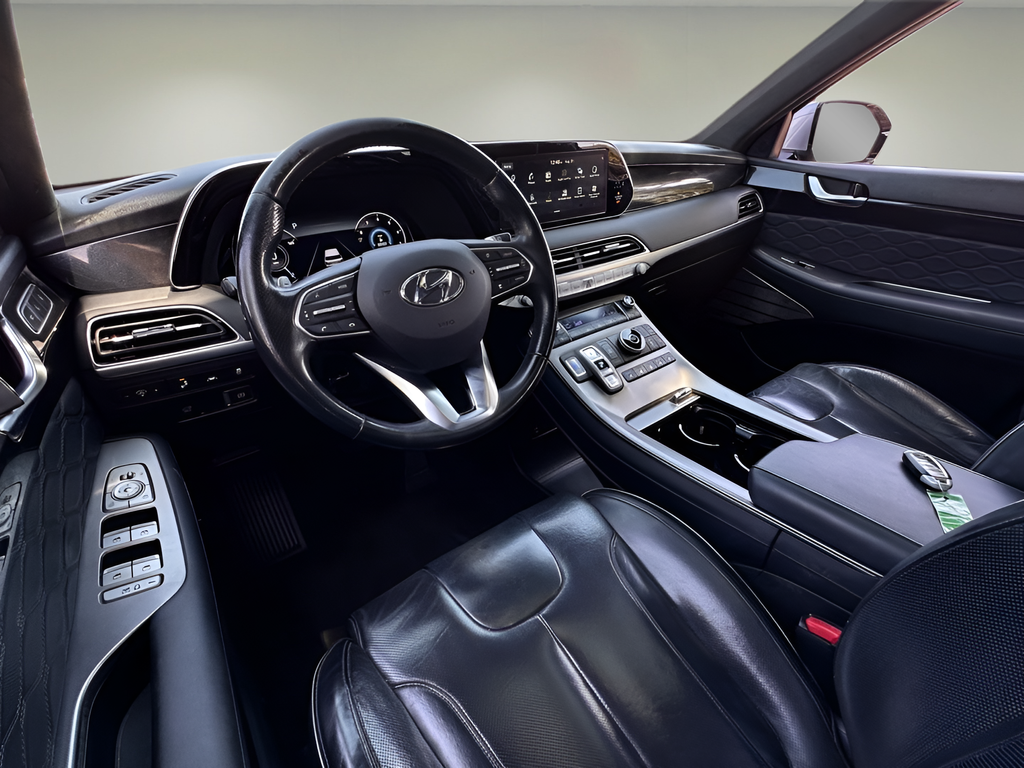 Used 2020 Silver Hyundai Limited image 19