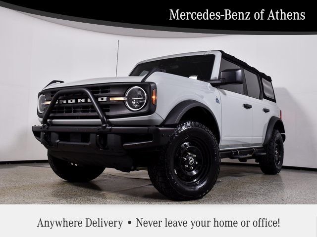 2022 Ford Bronco 4-Door Black Diamond