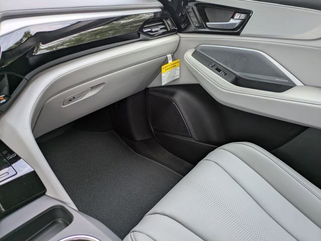 New 2026 Solar Silver Metallic Acura Technology Package image 21