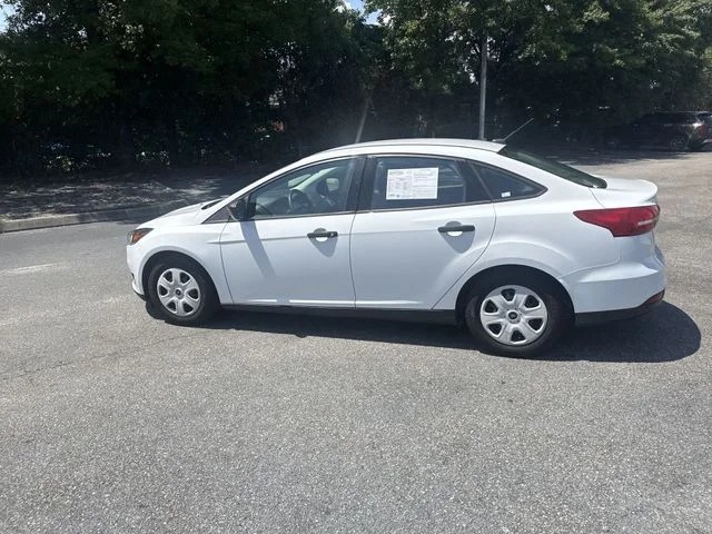 Used 2018 White Ford S image 8