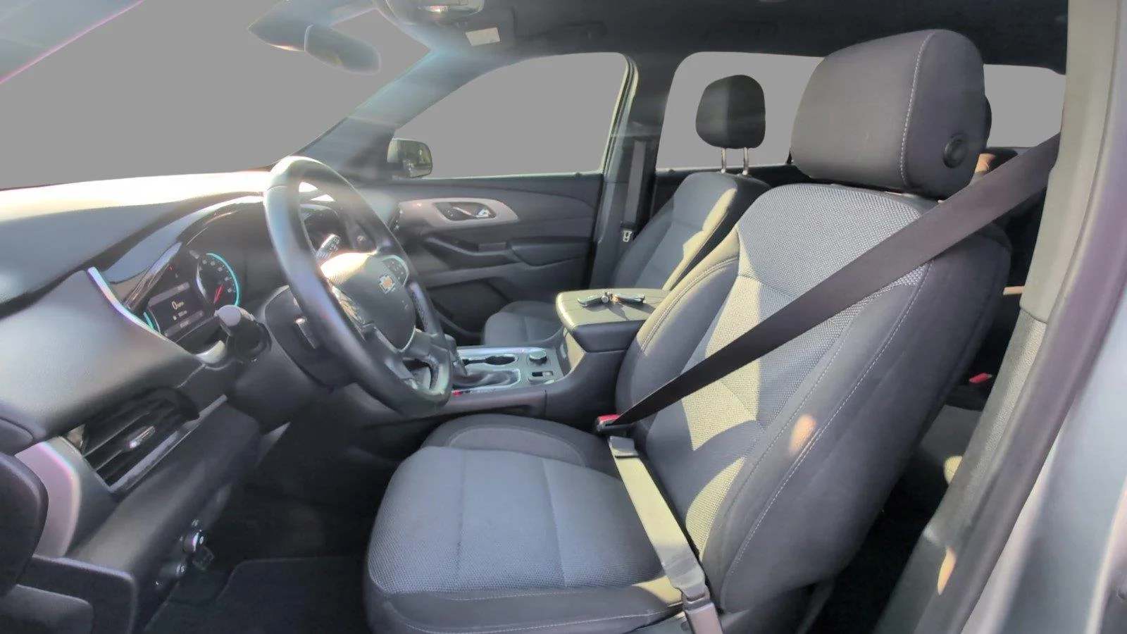 Used 2023 STERLING GRAY METALLIC Chevrolet LT Cloth image 17