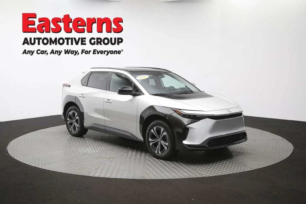 Used 2024 Silver Toyota XLE image 51