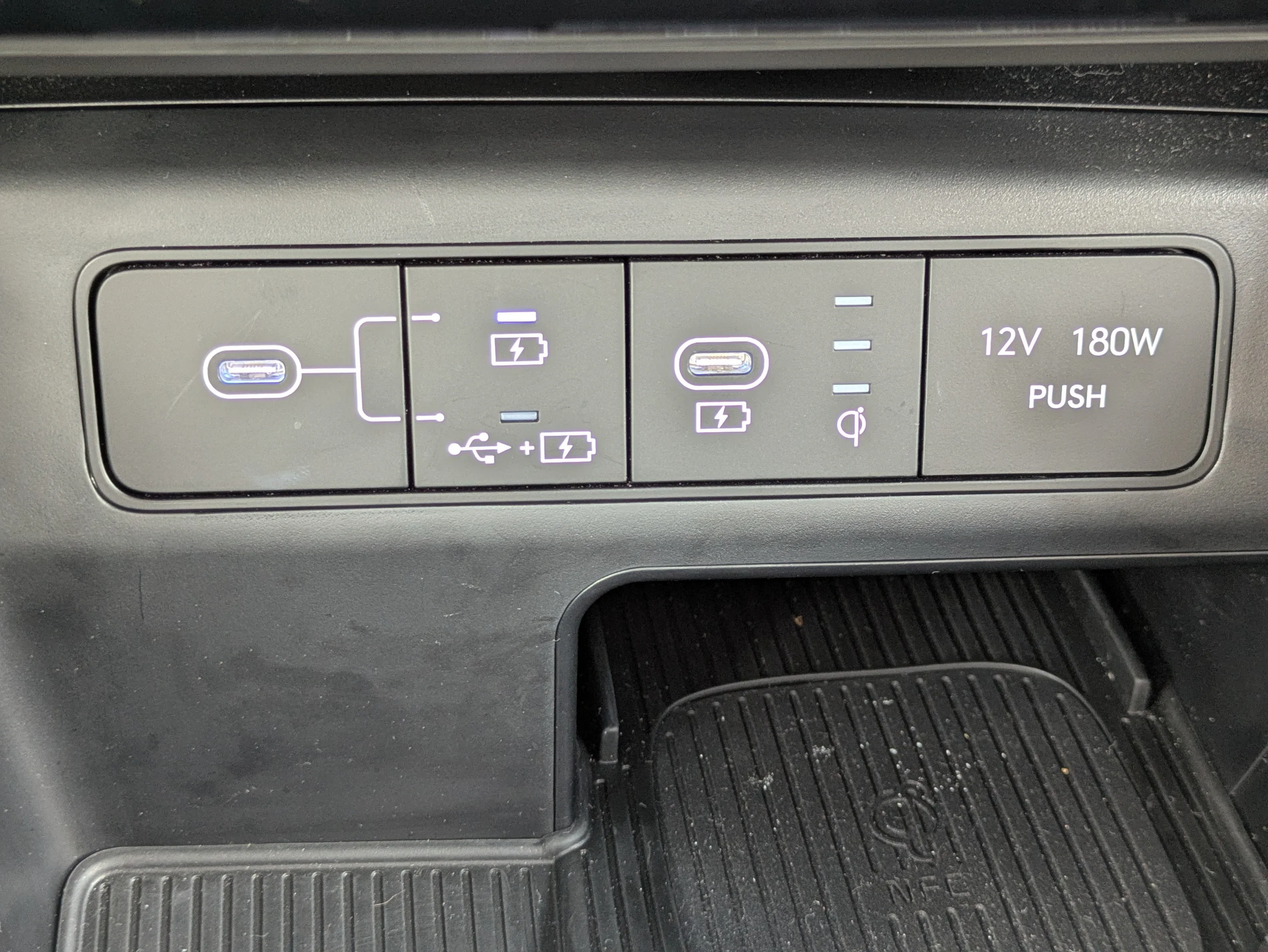 Used 2025 Rockwood Green Hyundai SEL Convenience image 18