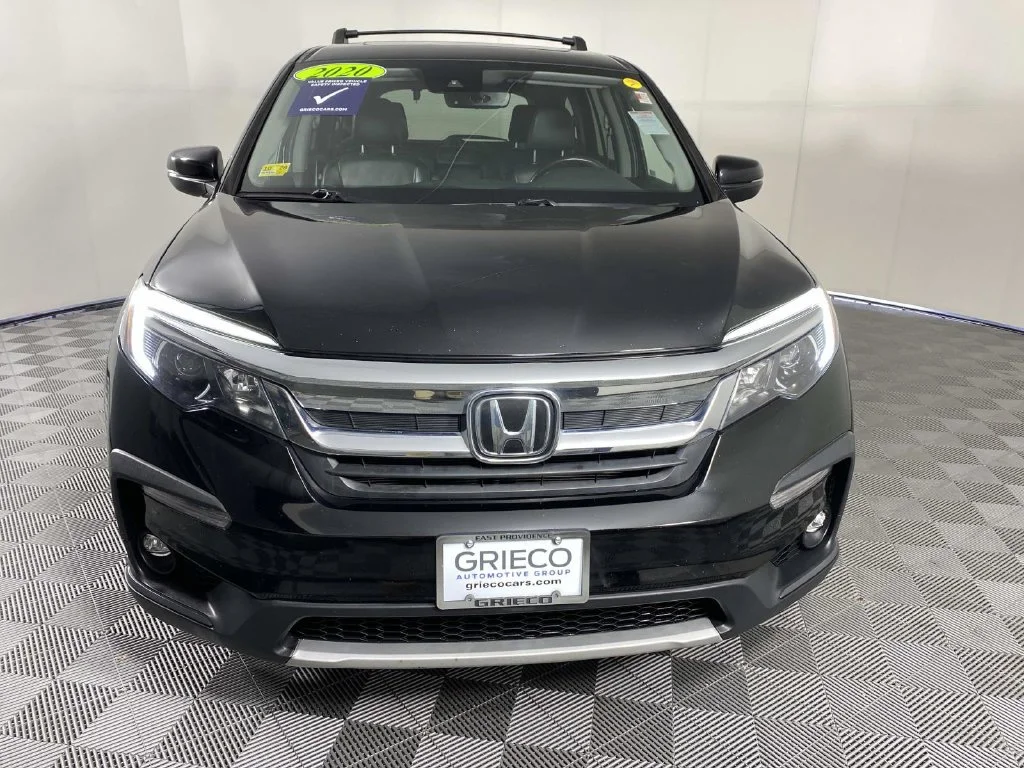 Used 2020 Crystal Black Pearl Honda EX-L image 3
