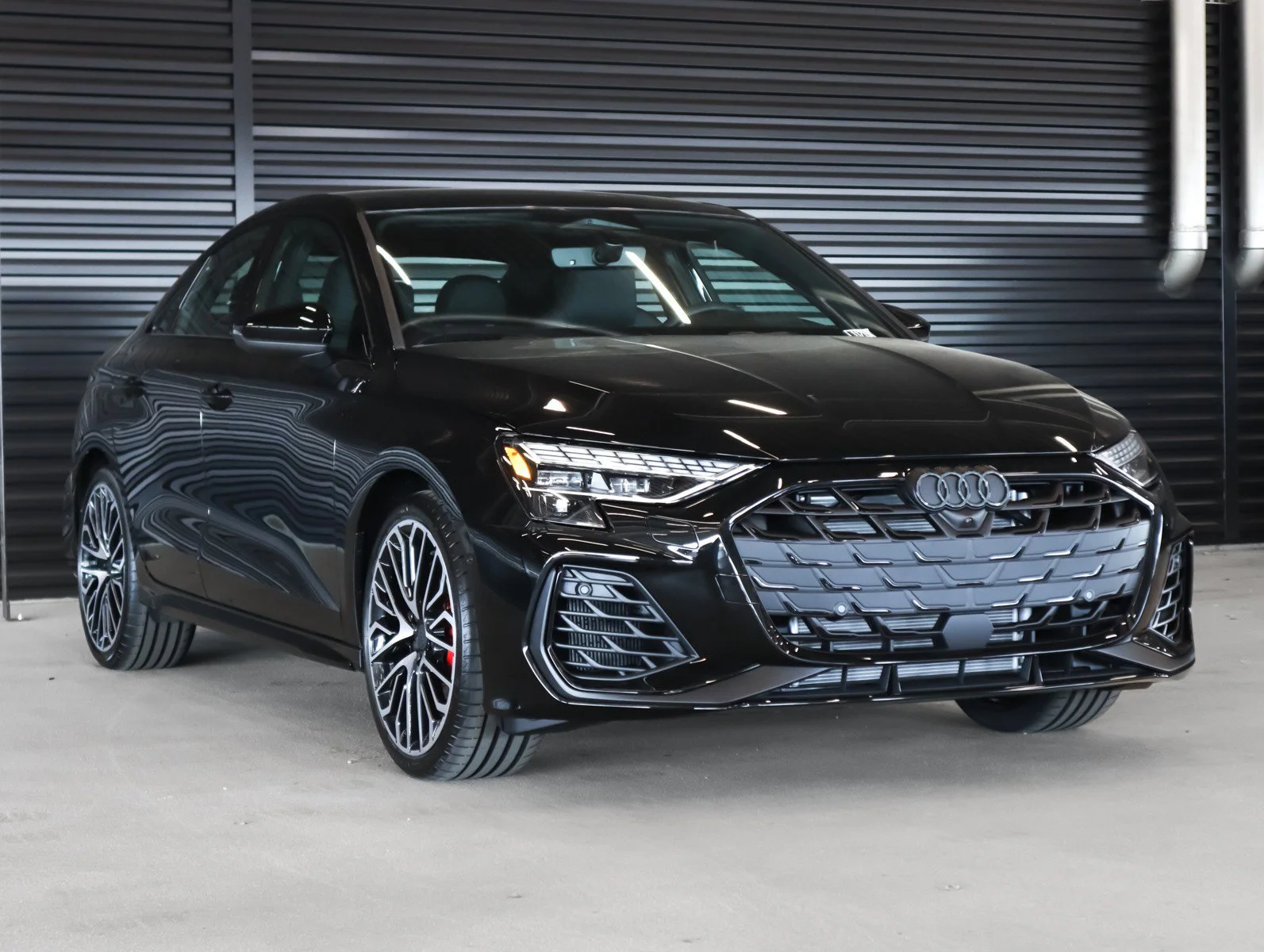 New 2026 Mythos Black Metallic Audi  image 12