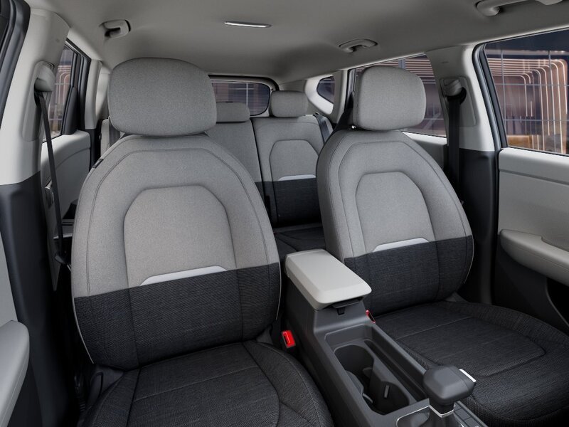 New 2027 Pale Gray Kia S image 15