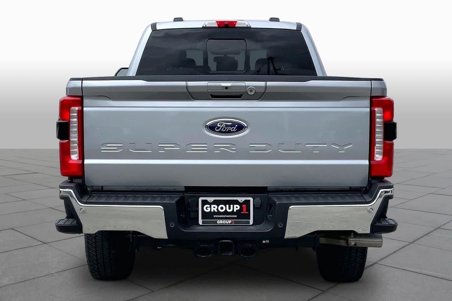 Used 2024 Iconic Silver Metallic Ford F-250 Pickup LARIAT image 5