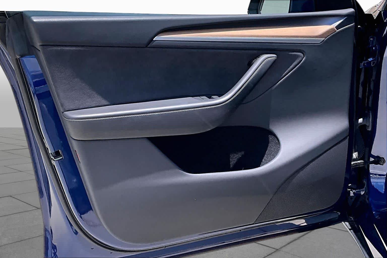 Used 2024 Deep Blue Metallic Tesla Long Range image 19