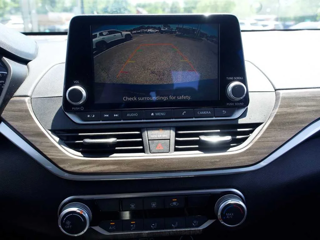 2023 Nissan Altima SV - Photo 28