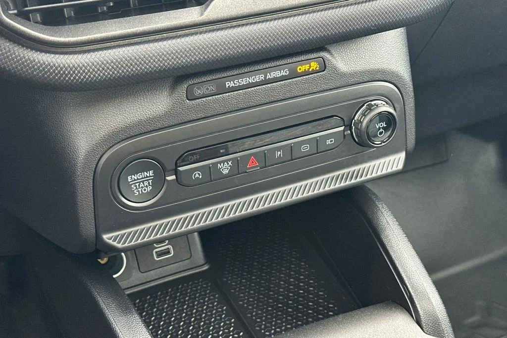 New 2026 Azure Gray Metallic Ford Badlands® image 21