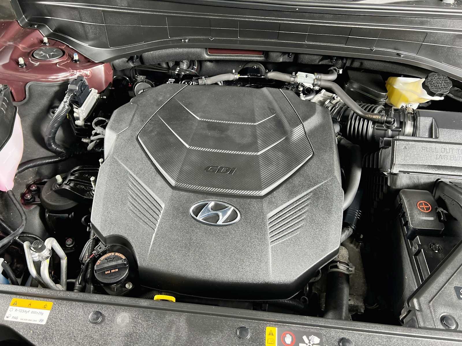Certified Used 2024 Sierra Burgundy Hyundai SEL 7P image 32
