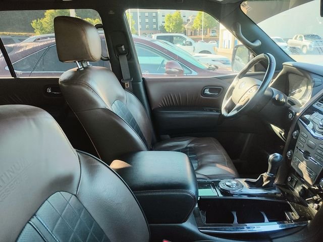 Used 2019 Black Nissan Platinum image 4