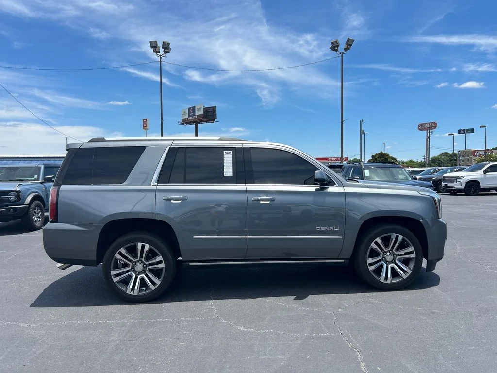 Used 2019 Gray GMC Denali image 8