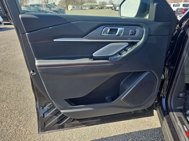 2026 Ford Explorer ST - Photo 19